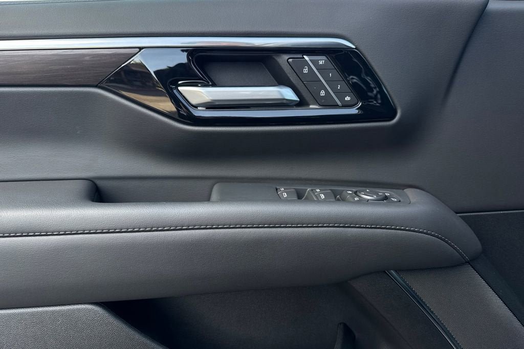 New 2026 Chevrolet Tahoe LT w/ Comfort Package image 11