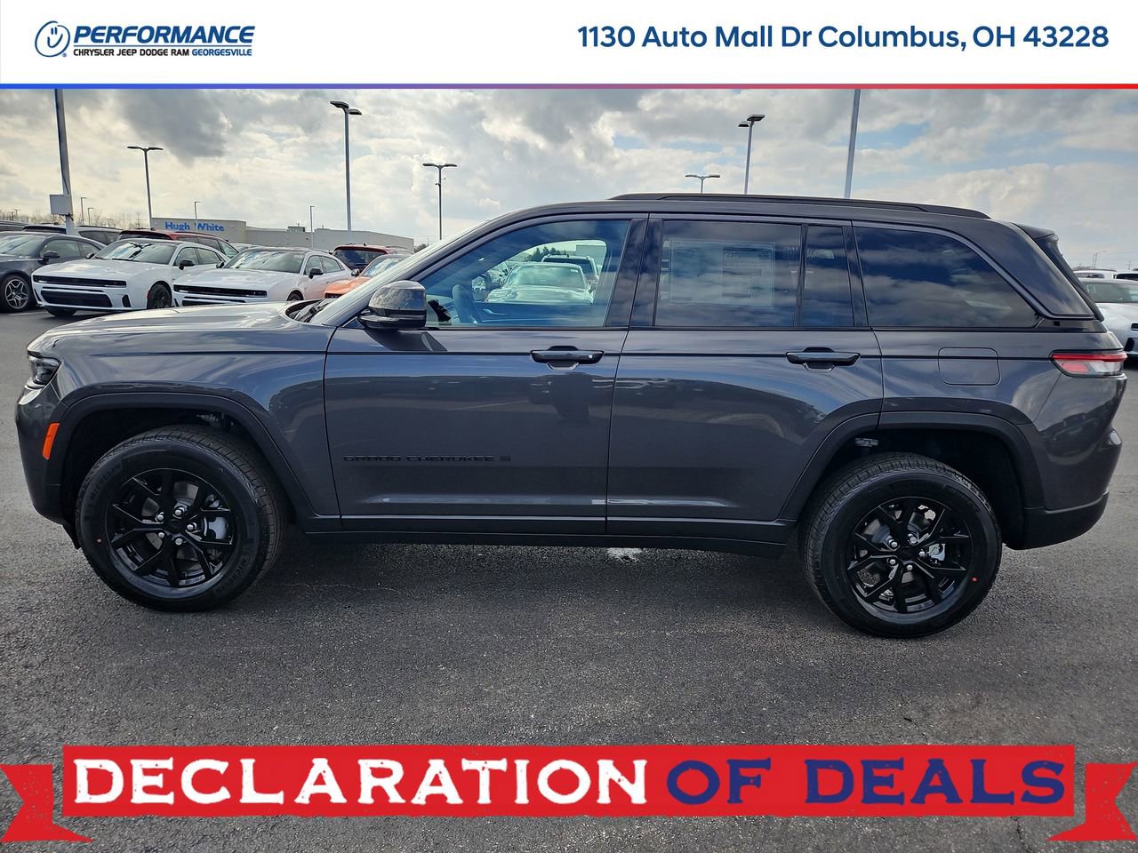 New 2026 Jeep Grand Cherokee Laredo image 4