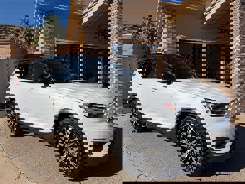 Used 2021 Volvo XC40 P8 Recharge