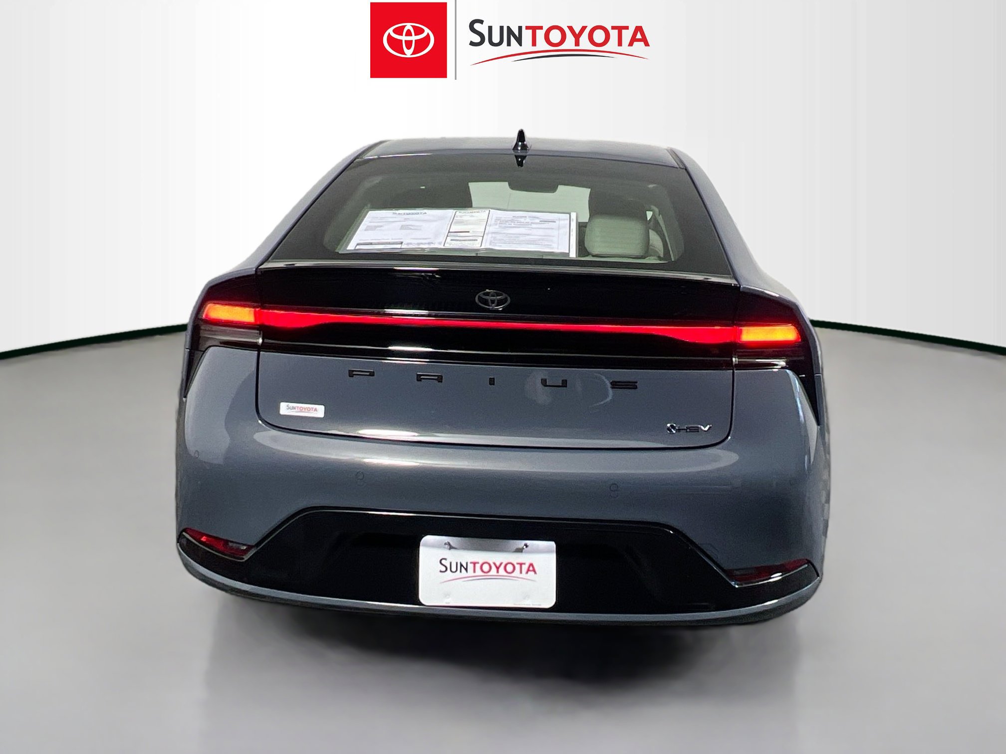 Used 2026 Toyota Prius XLE image 5