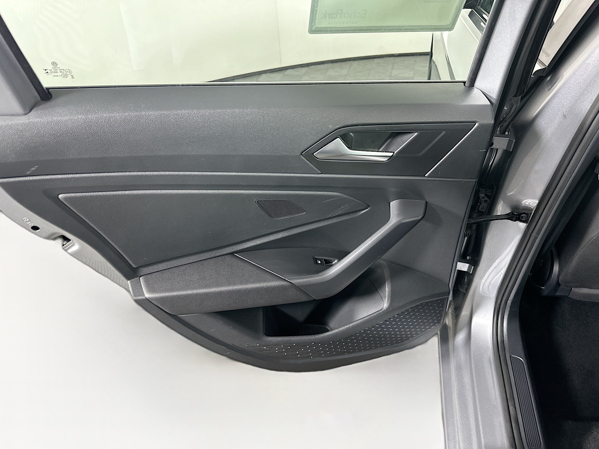 Used 2024 Volkswagen Jetta S FWD image 25