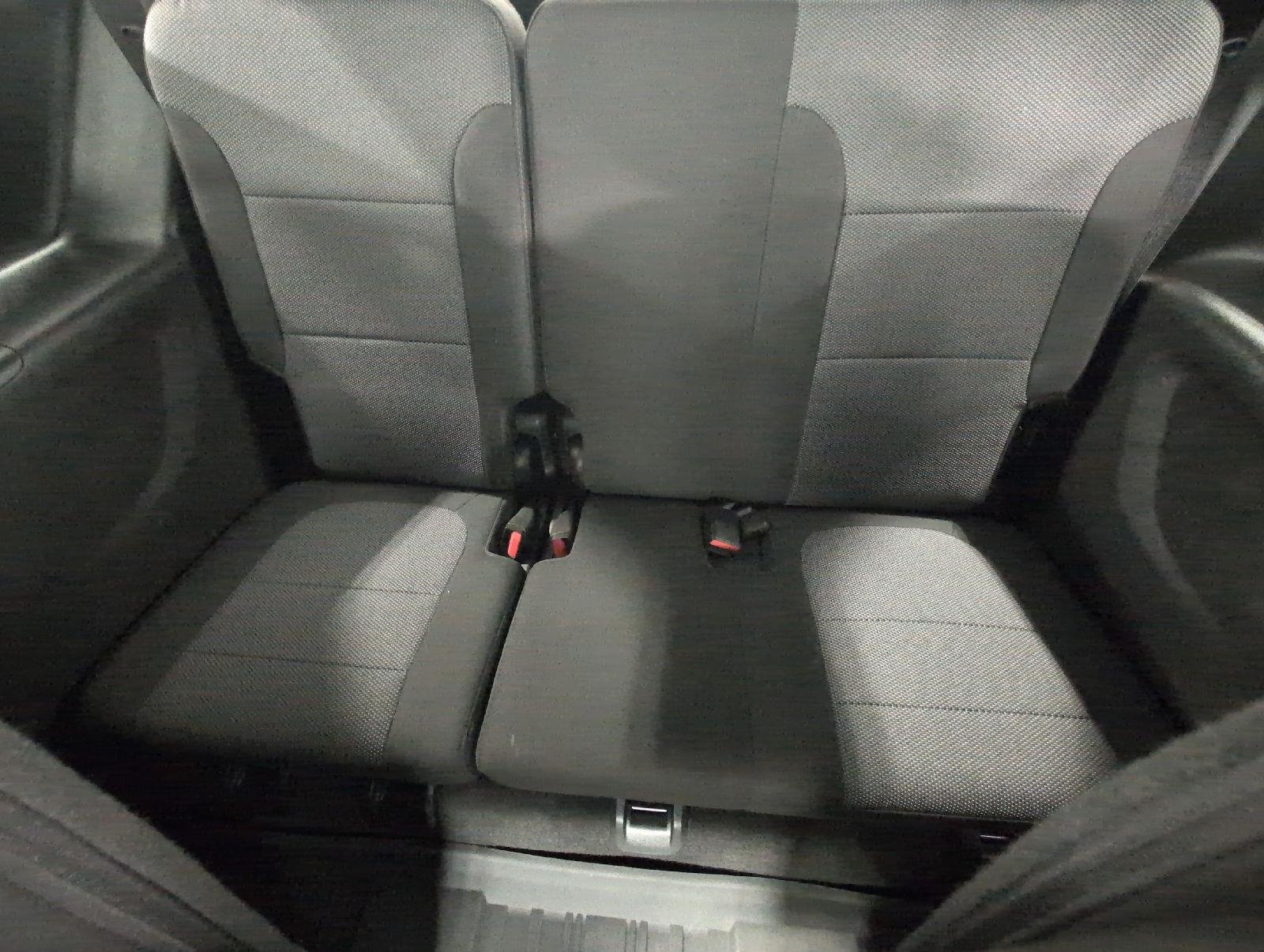 Used 2023 Chevrolet Traverse LT w/ LPO, Floor Liner Package AWD/4WD image 24