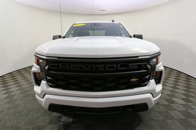 Used 2024 Chevrolet Silverado 1500 Custom image 4