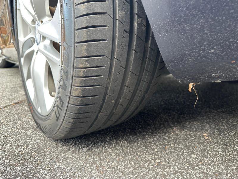 Used 2011 Mercedes-Benz E 350 Cabriolet w/ Premium 1 Pkg image 11