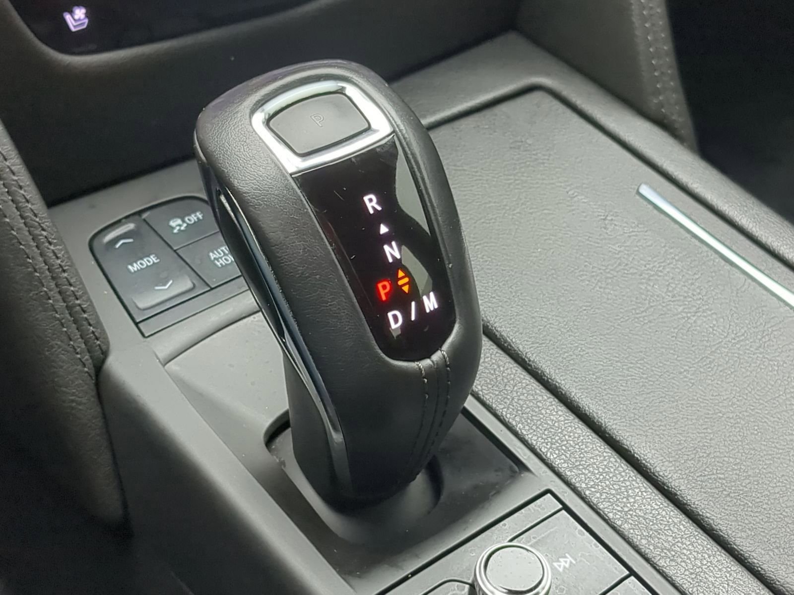 Used 2019 Cadillac CT6 Sport w/ Active Chassis Package 20" image 38