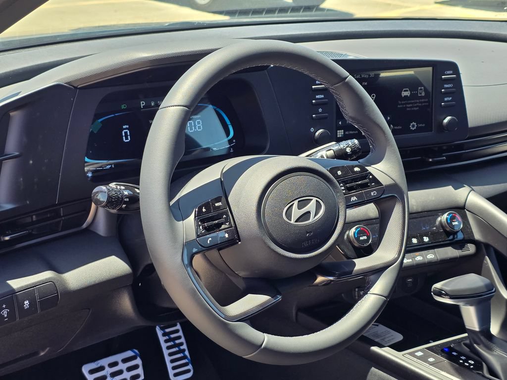 New 2026 Hyundai Elantra Sport FWD image 10