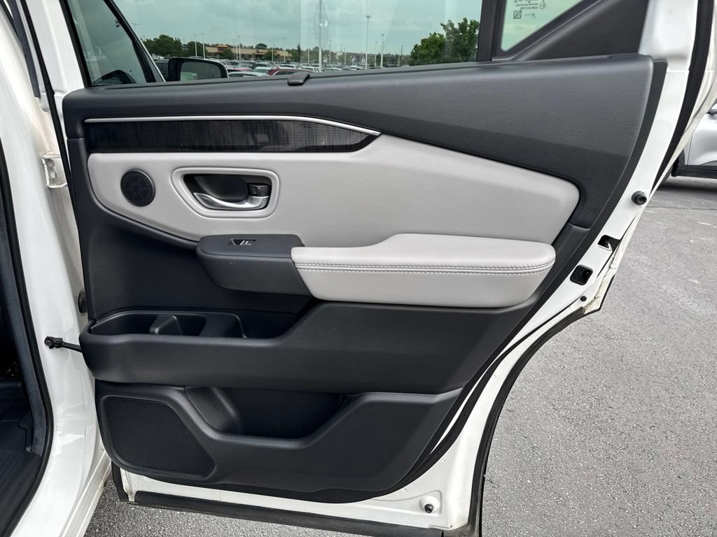 Certified 2024 Honda Pilot Elite image 41