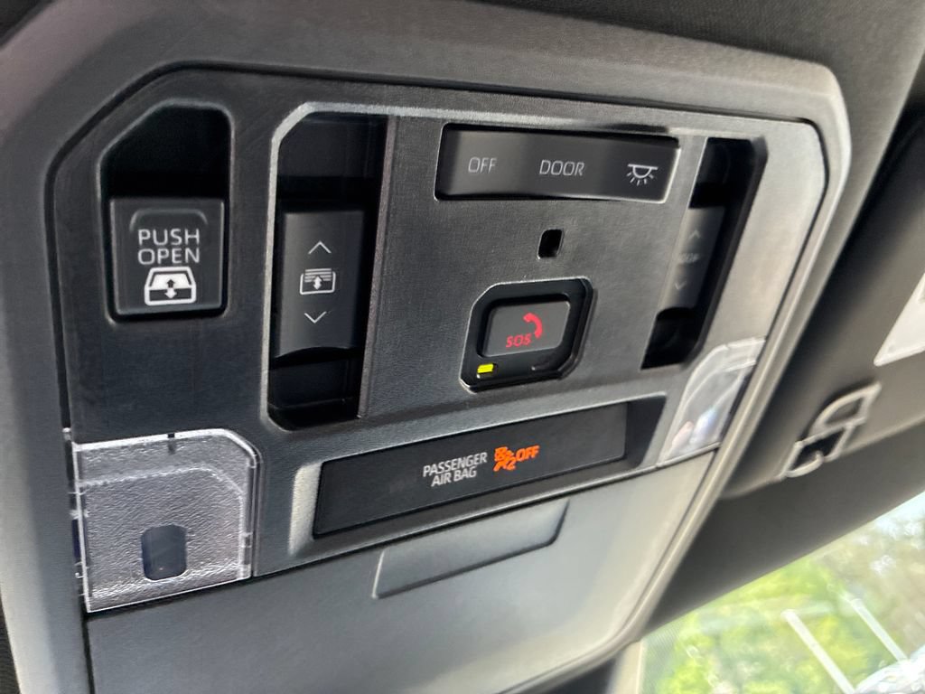 New 2026 Toyota Tundra Limited AWD/4WD image 40