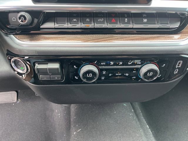 New 2026 Chevrolet Silverado 1500 RST w/ RST Select Package AWD/4WD image 32