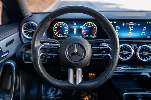 Used 2024 Mercedes-Benz CLA 250 image 22