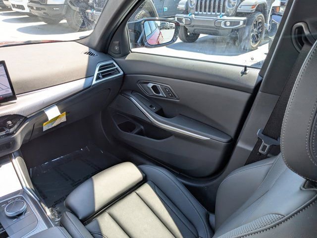 Used 2025 BMW M340i RWD image 16