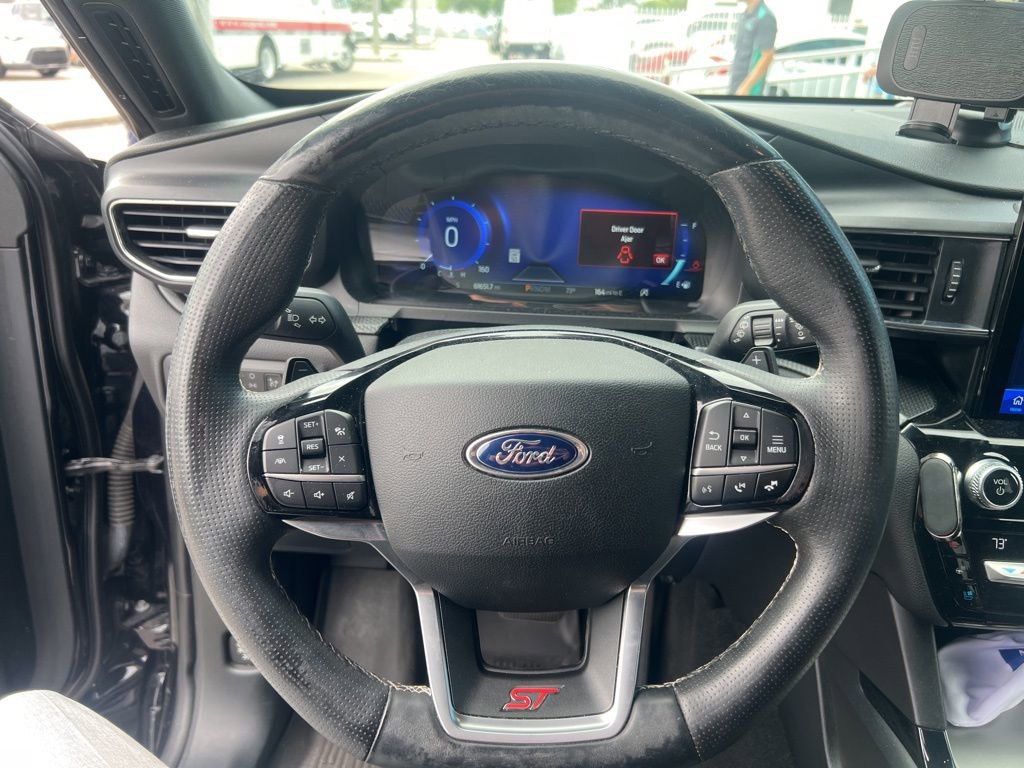 Used 2021 Ford Explorer ST w/ ST Street Pack AWD/4WD image 18