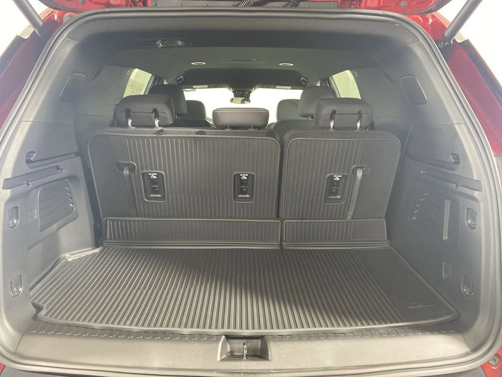 New 2026 Chevrolet Traverse LT w/ LPO, Floor Liner Package image 25