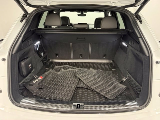 Used 2024 Audi SQ5 Premium Plus w/ Premium Plus Package AWD/4WD image 37