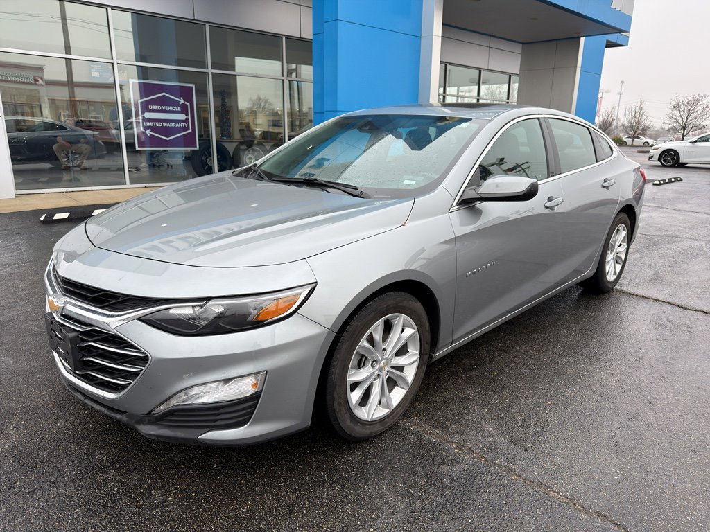 Used 2024 Chevrolet Malibu LT image 2