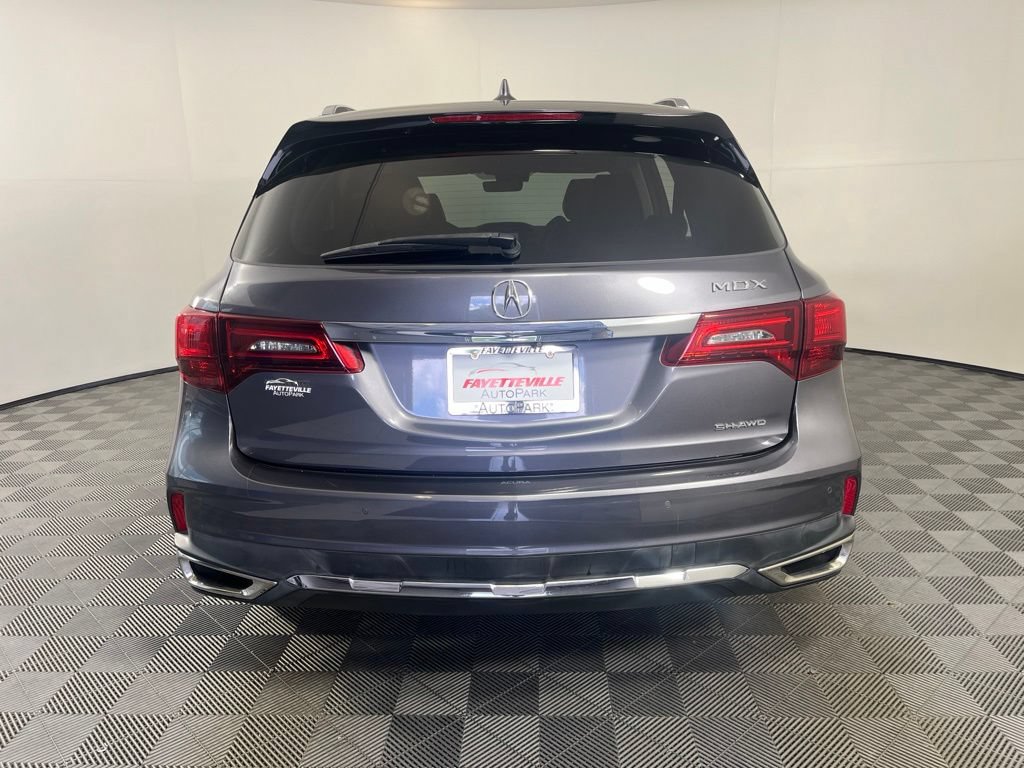 Used 2018 Acura MDX SH-AWD w/ Advance Package image 4