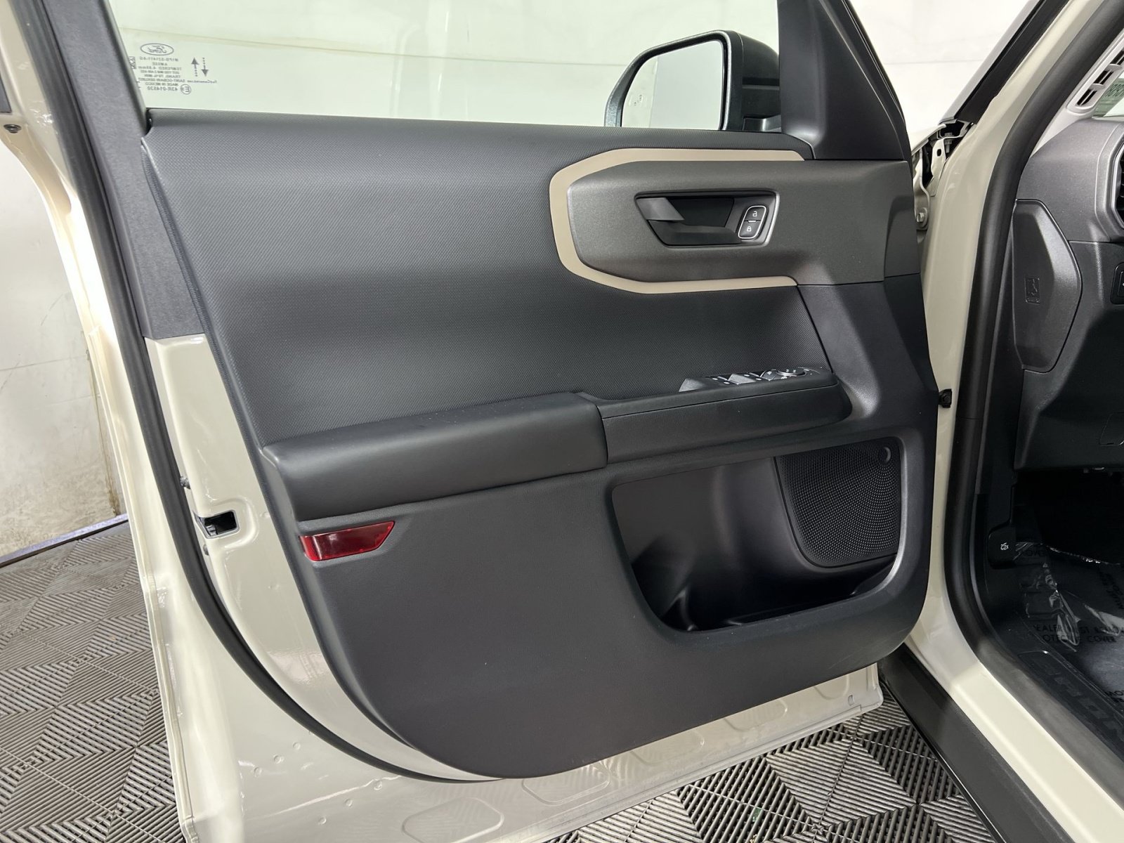 Used 2025 Ford Bronco Sport Big Bend AWD/4WD image 14