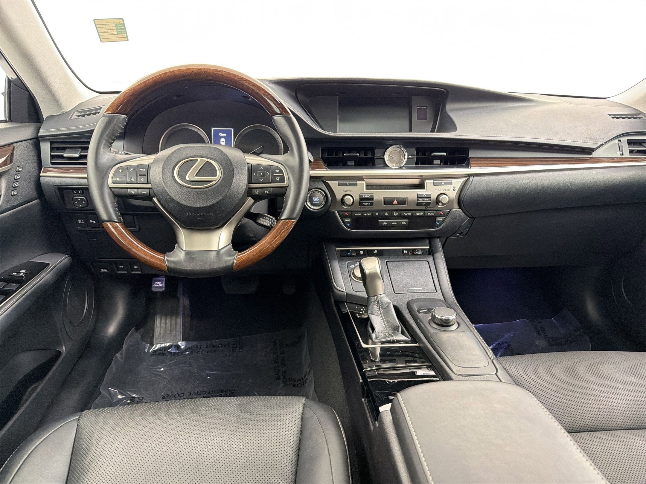 Used 2017 Lexus ES 350 w/ Premium Package image 24