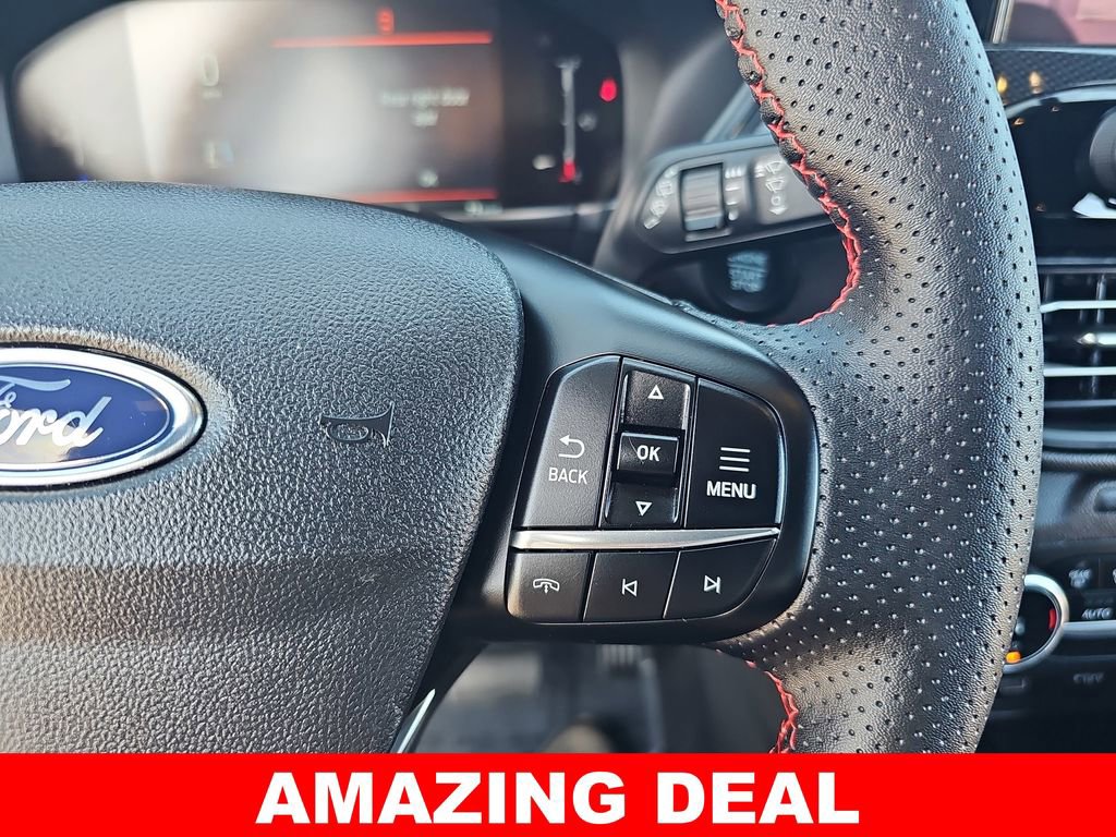 Used 2025 Ford Escape ST-Line image 17
