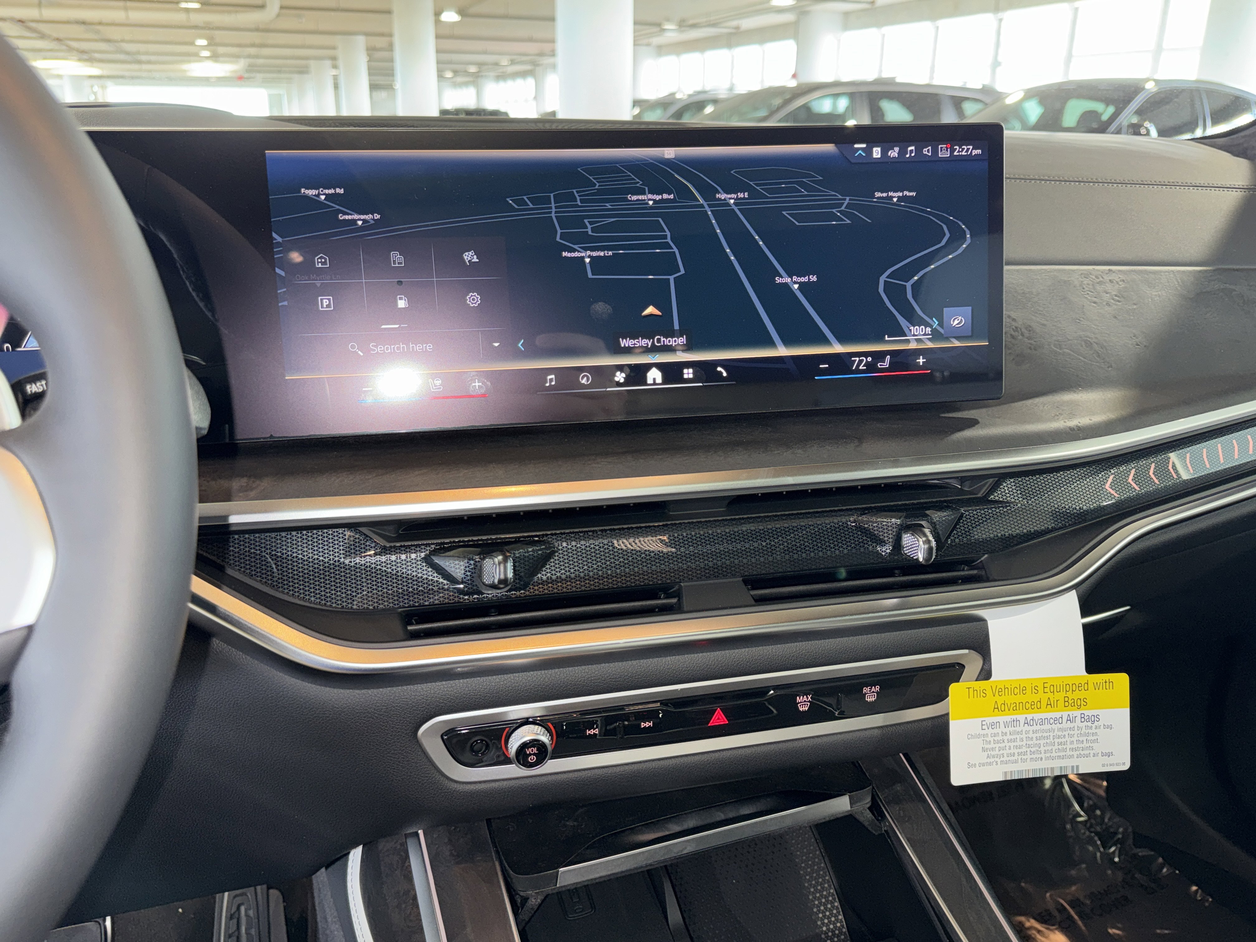 New 2026 BMW X7 xDrive40i w/ M Sport Package image 18