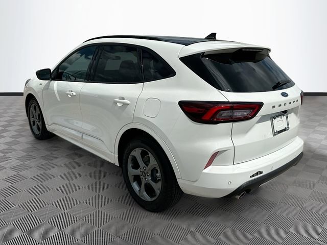 Used 2023 Ford Escape ST-Line w/ Tech Pack #1 image 7