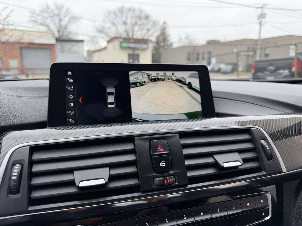 Used 2018 BMW M3 w/ Executive Package image 27