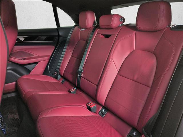 New 2026 Porsche Macan Electric image 16