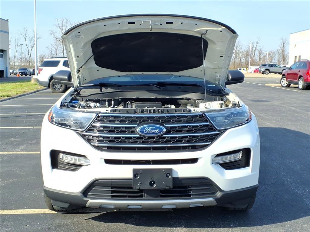Used 2022 Ford Explorer XLT w/ Equipment Group 202A image 33