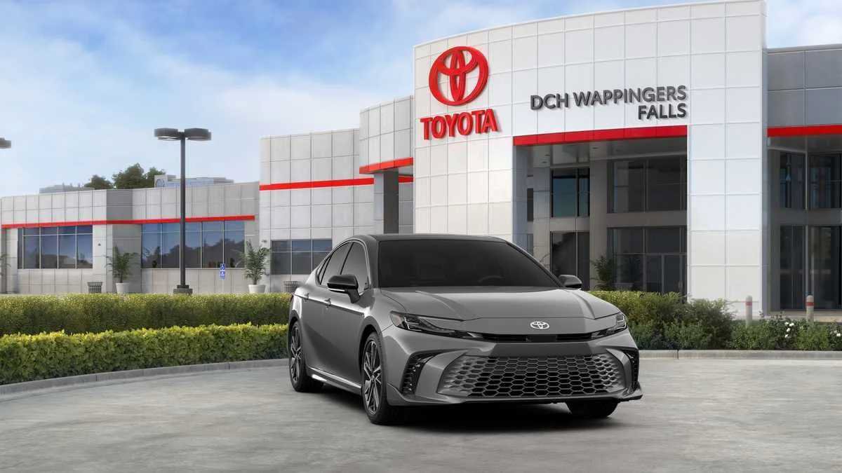 New 2026 Toyota Camry XSE AWD/4WD image 18