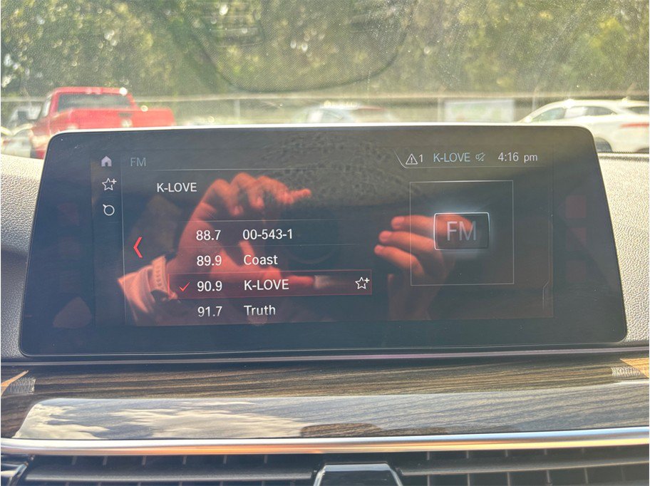 Used 2018 BMW 530i w/ Premium Package RWD image 33