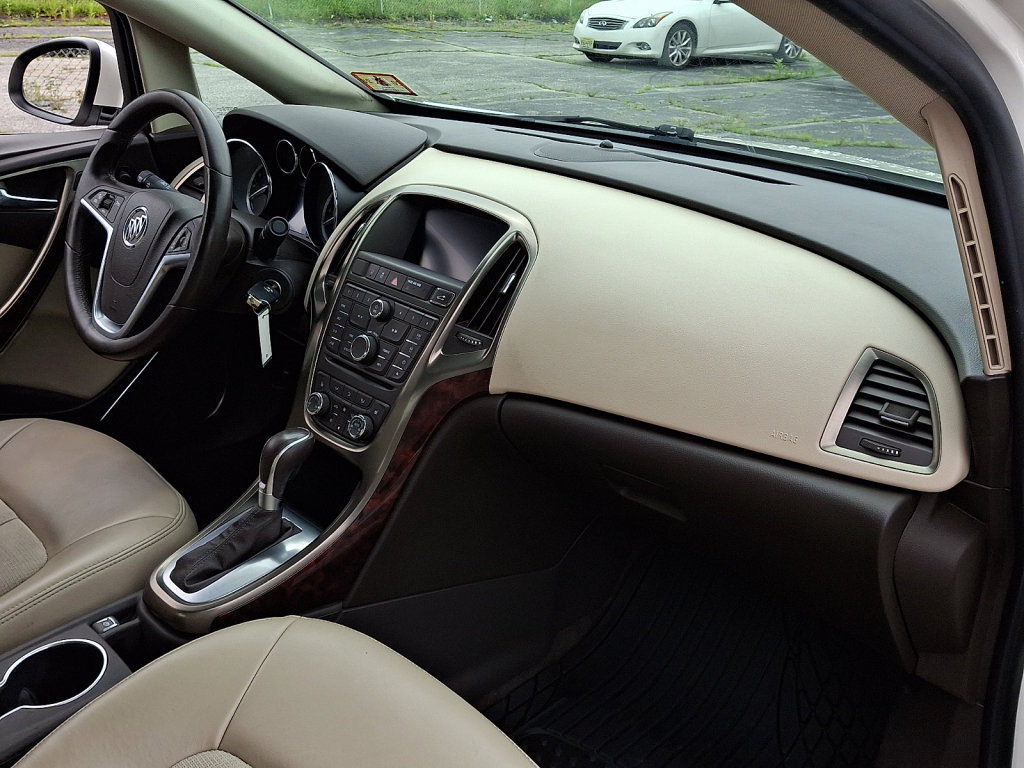 Used 2014 Buick Verano Convenience FWD image 11