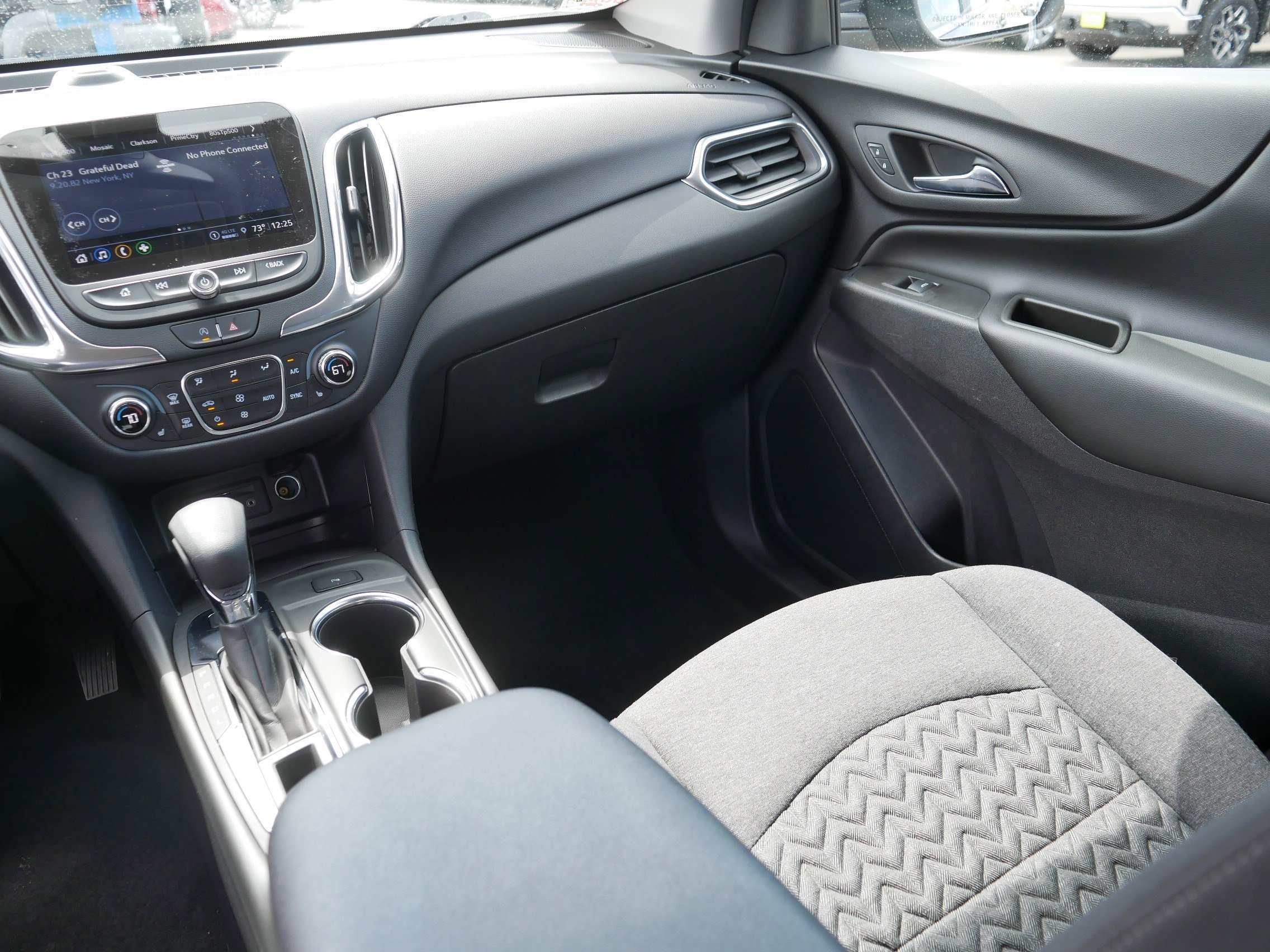 Used 2023 Chevrolet Equinox LT AWD/4WD image 11