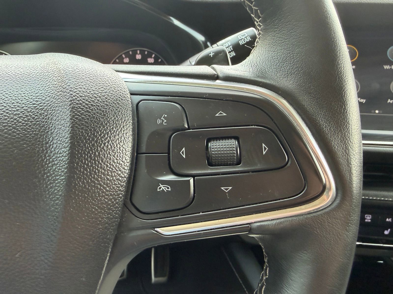 Used 2023 Buick Envision Preferred w/ Sport Touring Package image 15