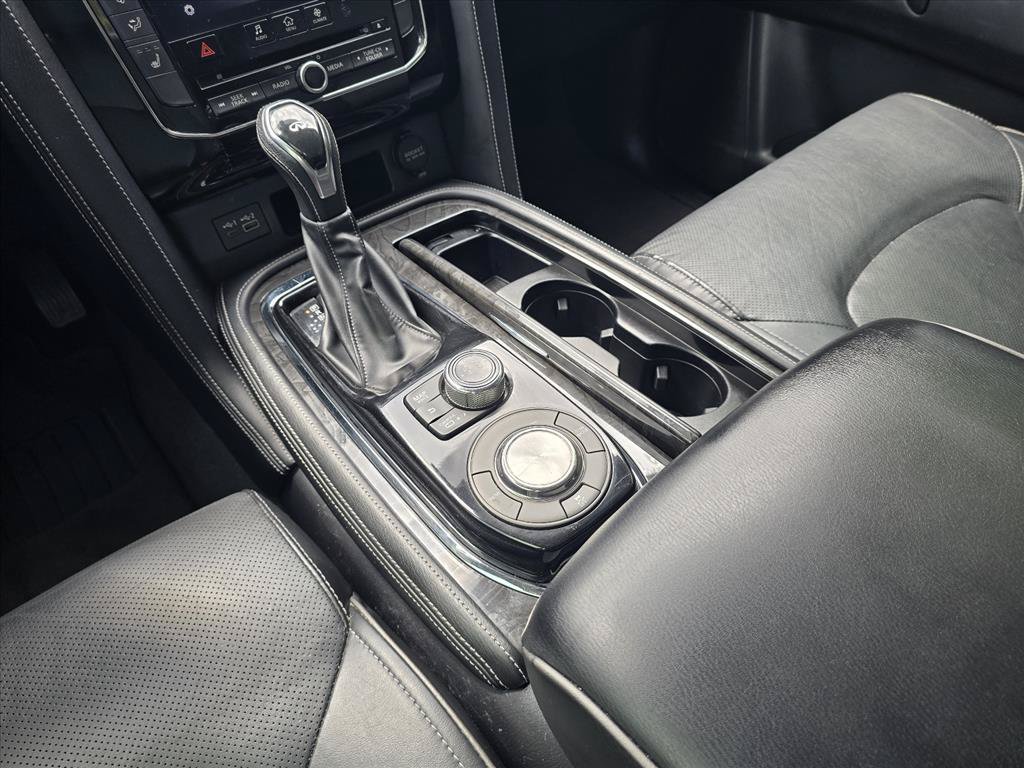 Used 2021 INFINITI QX80 Luxe RWD image 16