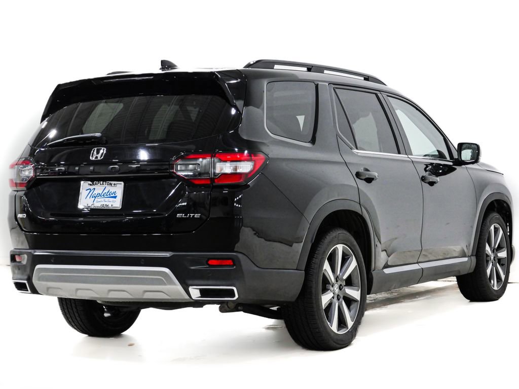 Used 2025 Honda Pilot Elite image 7