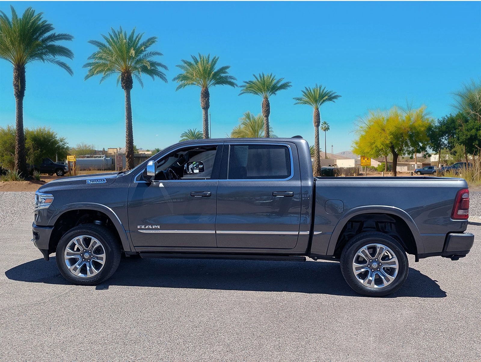 Used 2023 RAM 1500 Limited image 2