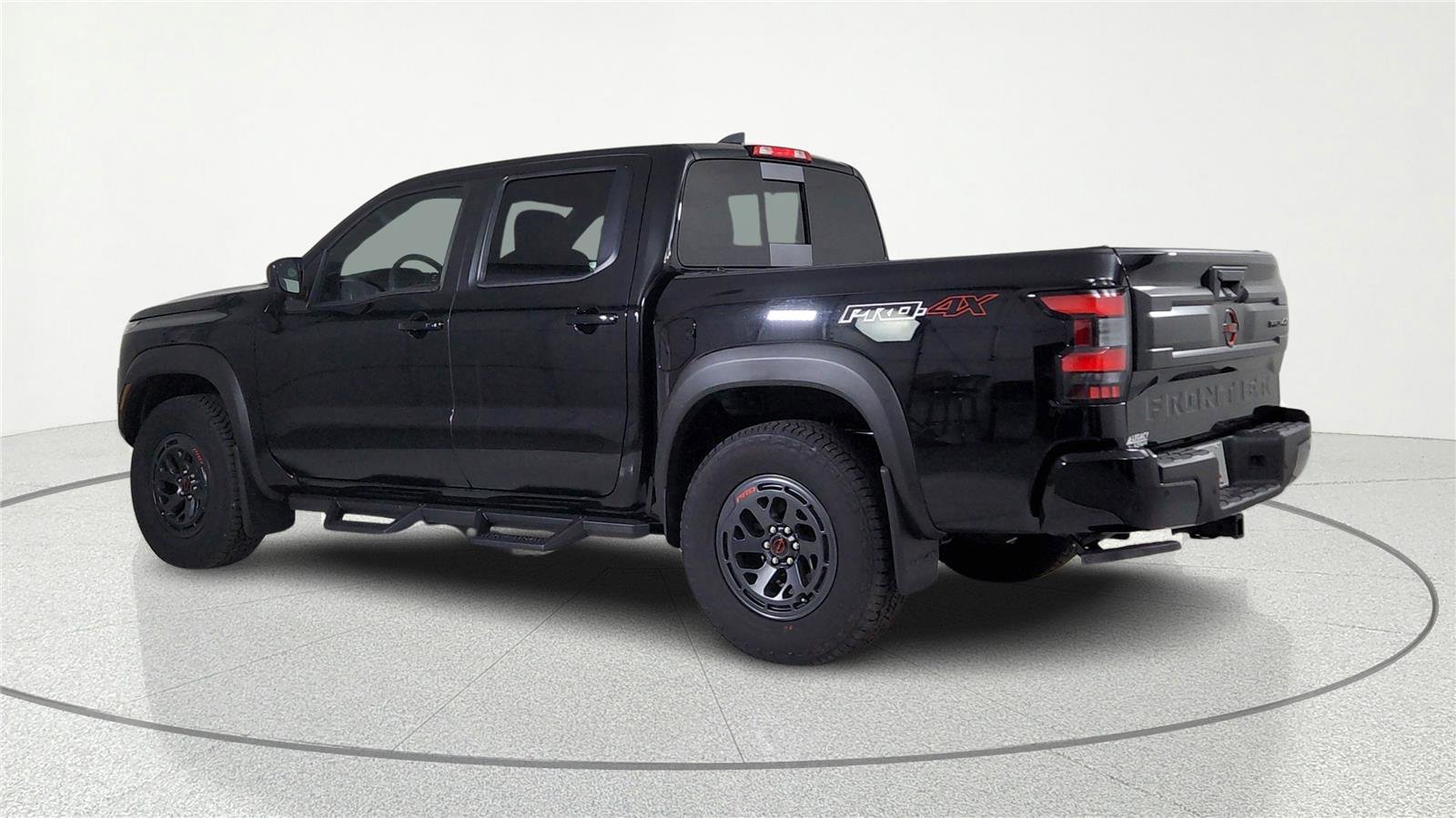 New 2026 Nissan Frontier PRO-4X w/ Tow Package image 3