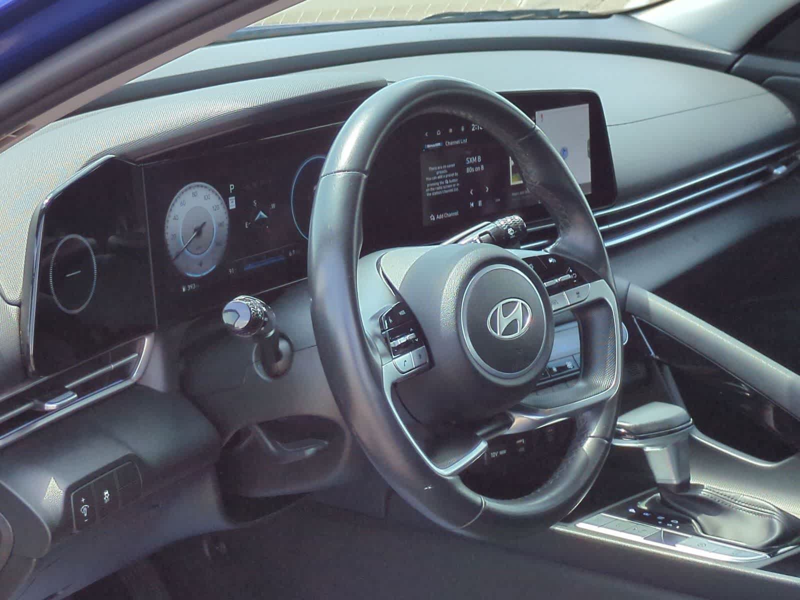 Used 2024 Hyundai Elantra Limited FWD video 2