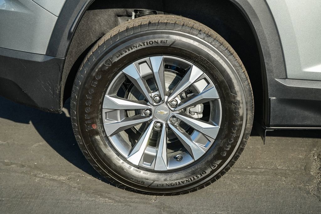 New 2026 Chevrolet Equinox LT FWD image 12