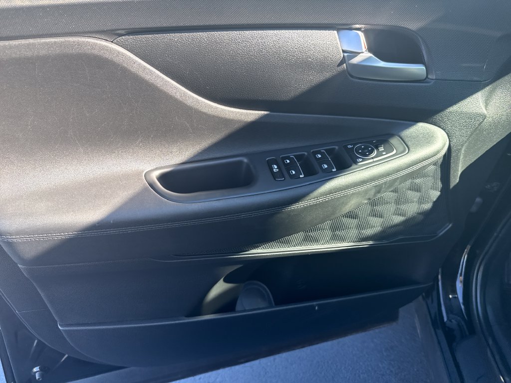 Certified 2023 Hyundai Santa Fe SEL AWD/4WD image 9