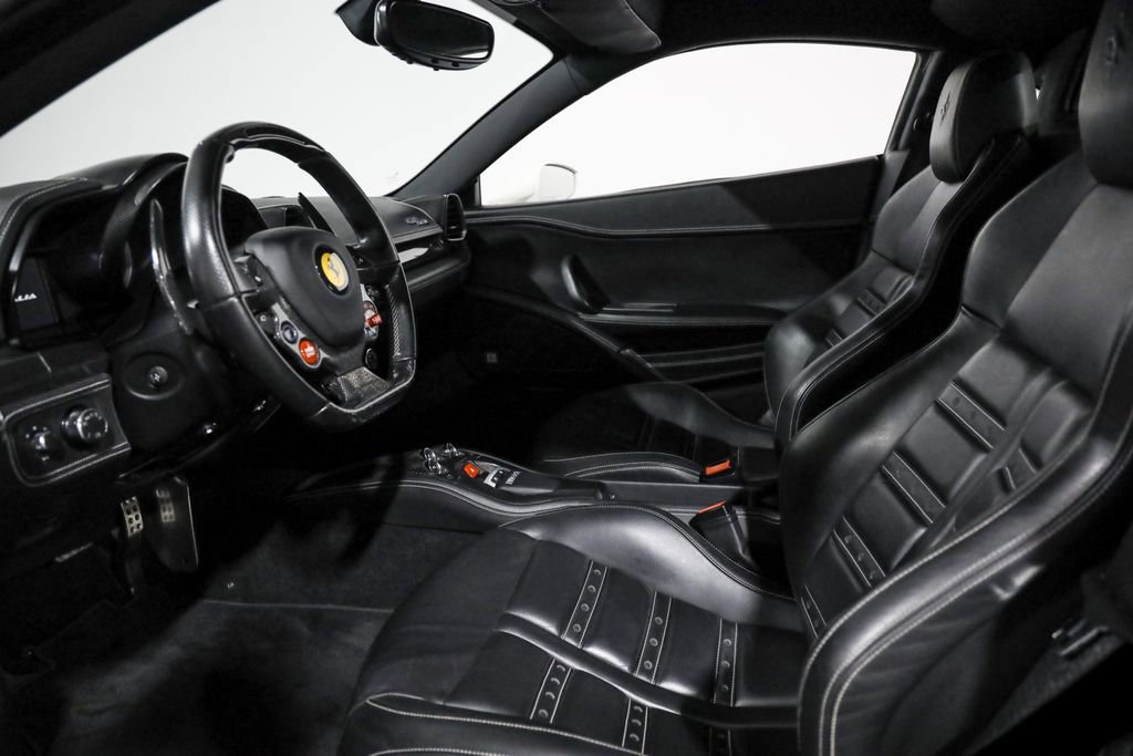 Used 2012 Ferrari 458 Italia Coupe image 38