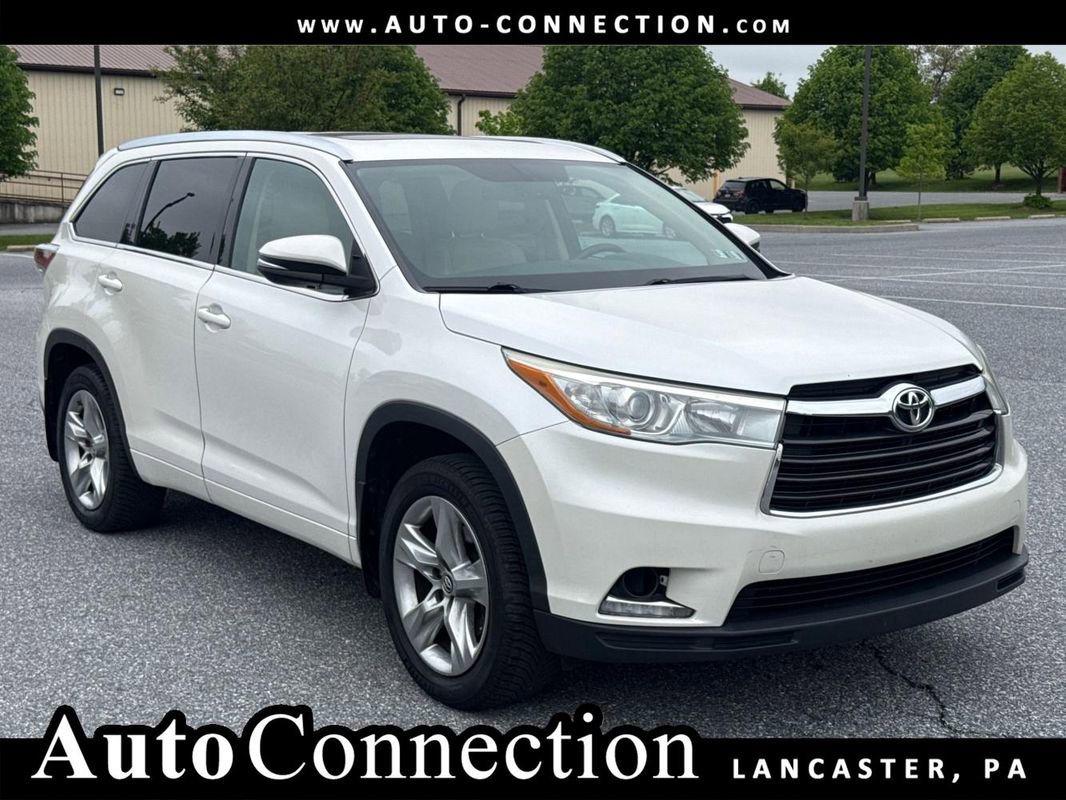 Used 2016 Toyota Highlander Limited AWD/4WD image 1