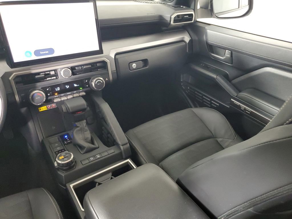 Used 2025 Toyota 4Runner TRD Off-Road Premium image 17