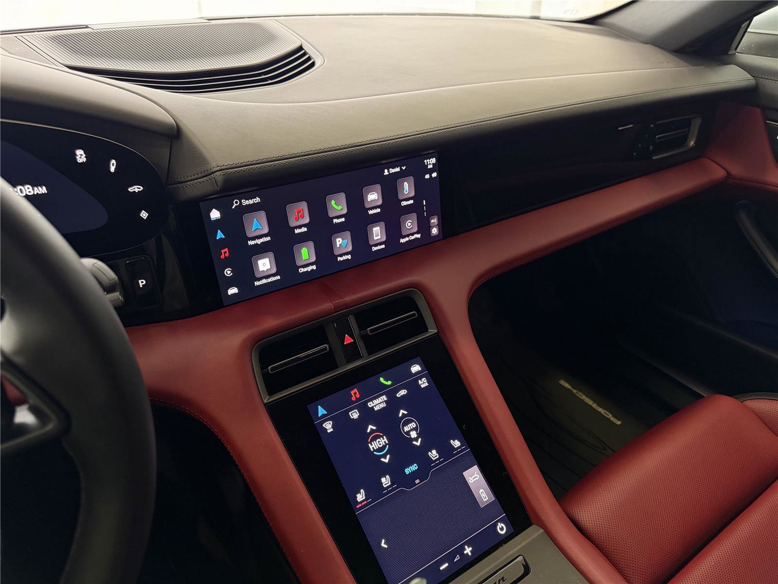 Certified 2025 Porsche Taycan 4S image 17