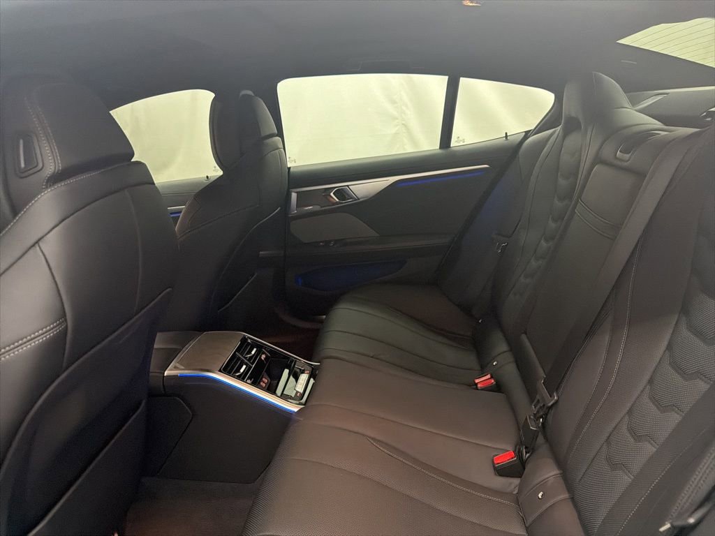 Used 2022 BMW 840i Gran Coupe image 21