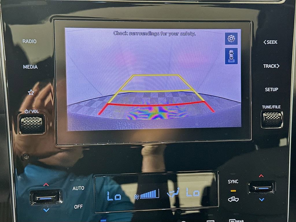 Certified 2022 Hyundai Santa Cruz SEL Premium w/ Cargo Package image 13