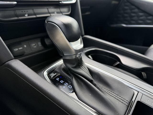 Used 2020 Hyundai Santa Fe SEL w/ Convenience Package image 18