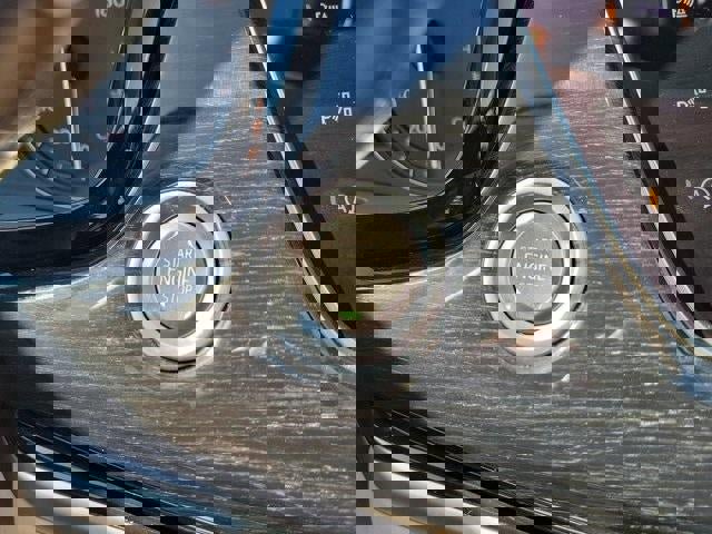 Certified 2024 Cadillac XT6 Premium Luxury w/ Technology Package image 18