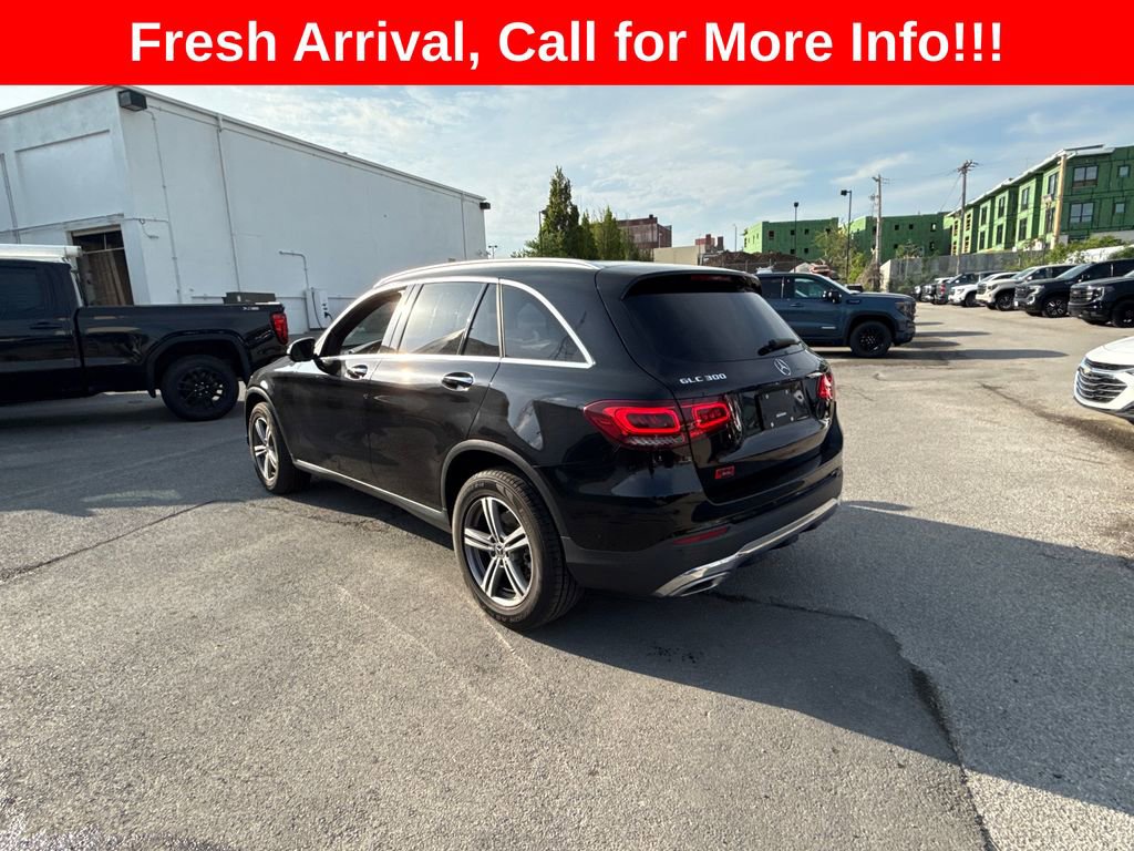 Used 2021 Mercedes-Benz GLC 300 4MATIC image 4