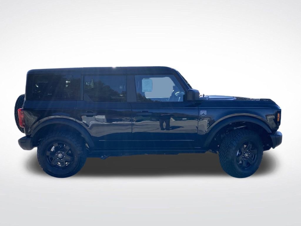 New 2025 Ford Bronco Big Bend w/ Black Diamond Package image 2